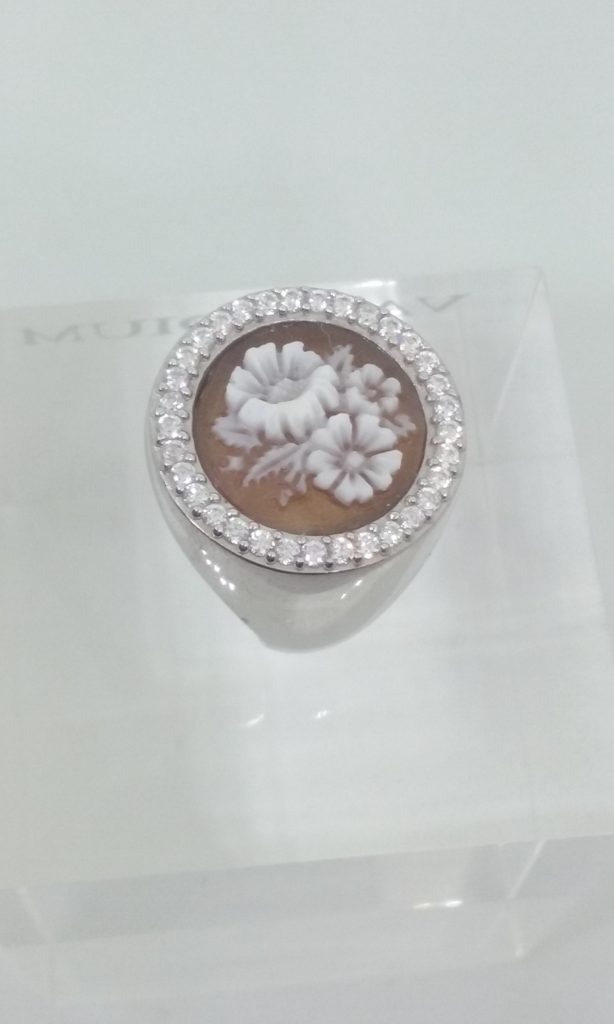 Anello on sale cammeo mignolo