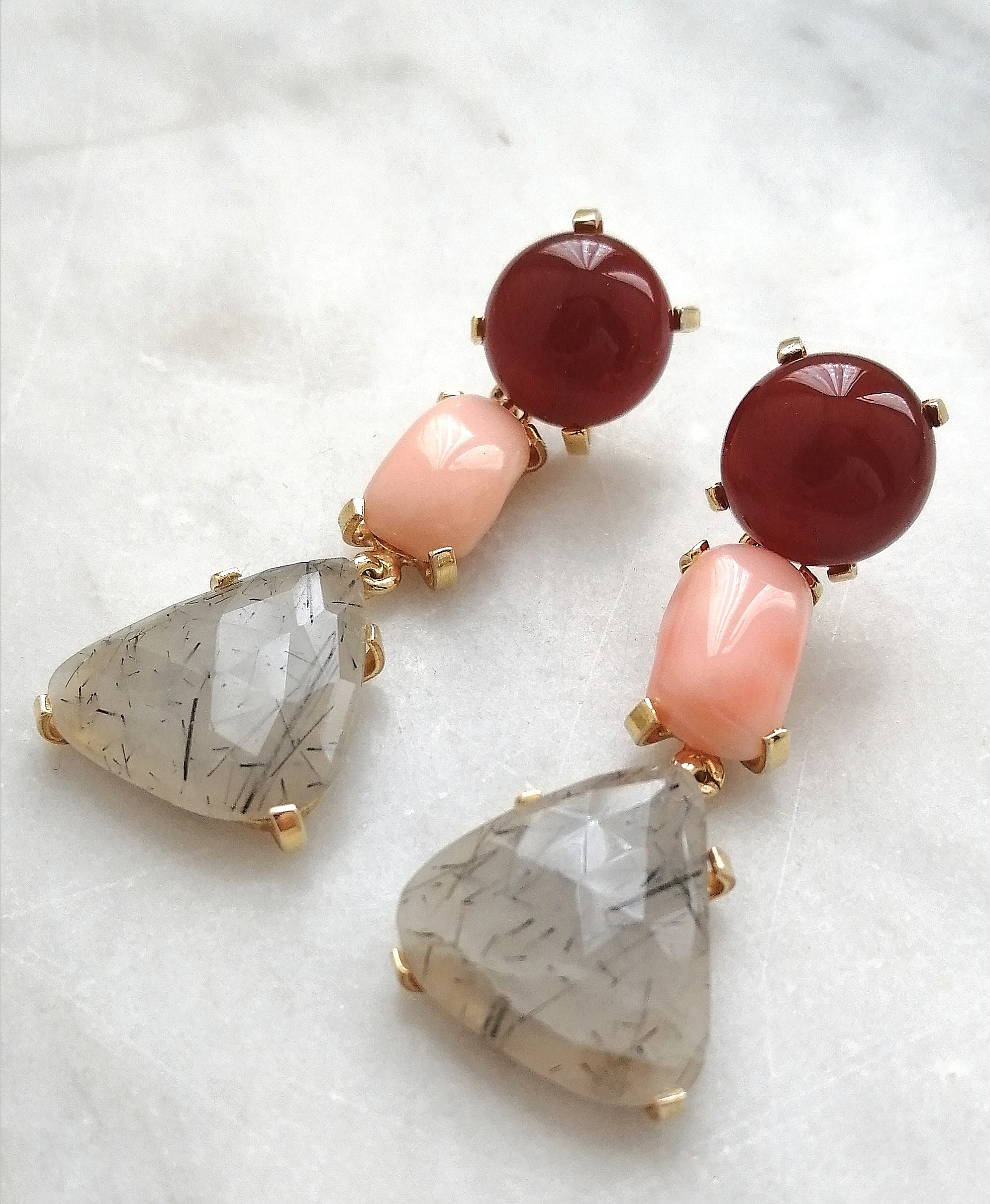 Boucles D'oreilles Pendantes Vintage - Agate Rose Et Corail Avec Strass, Fermoir Papillon, Neuves